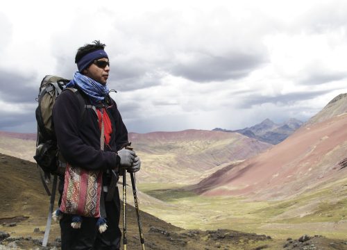 Equipo esencial para tu aventura de montaña en Perú